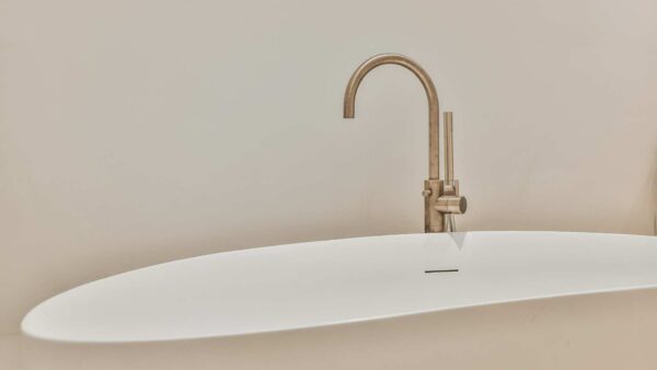 Single Handle
