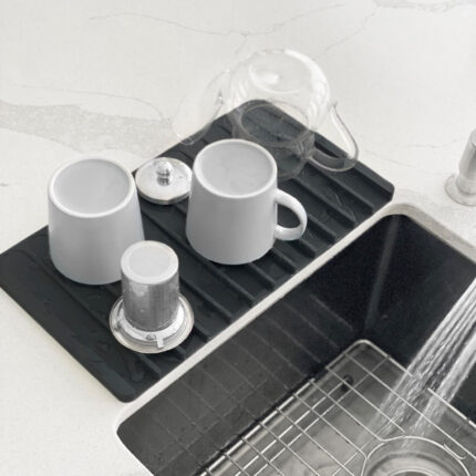 Stylish Silicone Drying Mat Sink Accessory, product view 1
