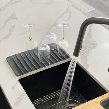 Stylish Silicone Drying Mat Sink Accessory, product view 1