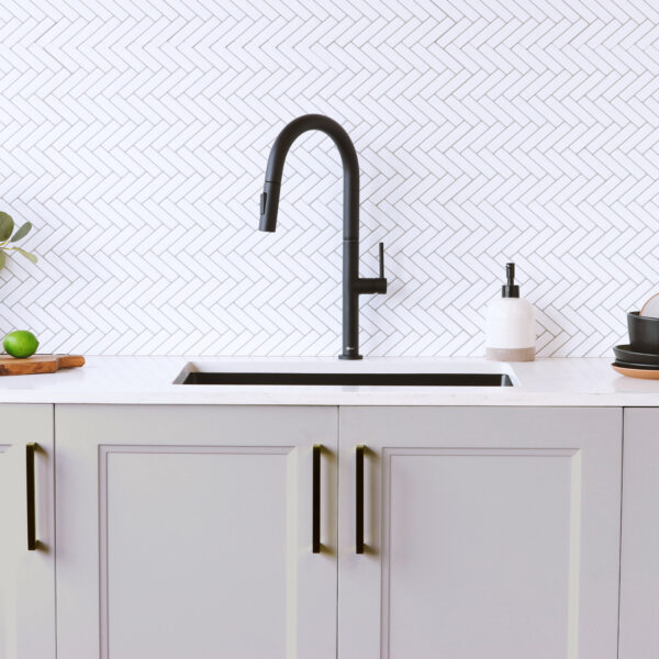 Stylish Catania Kitchen Faucet, product view 2