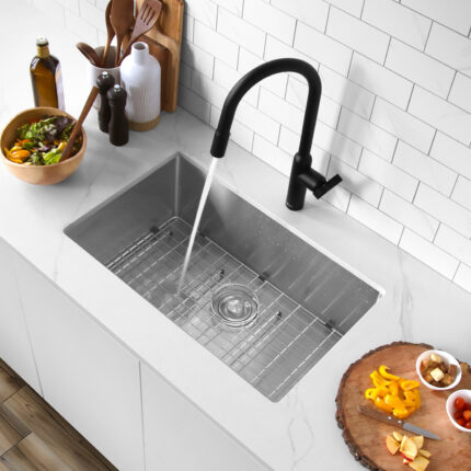 Stylish 28'' Emerald Kitchen Sink, product view 2