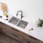 Stylish 31'' Toledo Kitchen Sink, product view 2