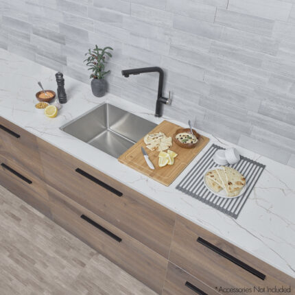 Stylish 31'' Valencia Kitchen Sink, product view 2