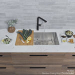 Stylish 31'' Valencia Kitchen Sink, product view 2
