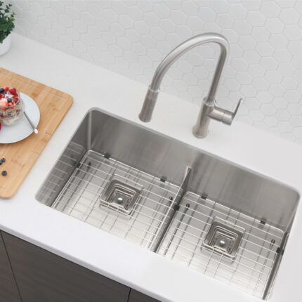 Stylish 33'' Spazio Kitchen Sink, product view 2