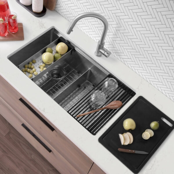Stylish 32'' Versa32 Kitchen Sink, product view 3