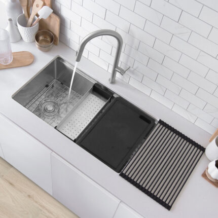Stylish 33'' Versa33 Kitchen Sink, product view 2