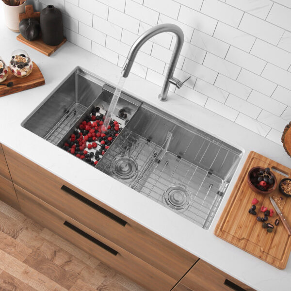 Stylish 36'' Versa36 Kitchen Sink, product view 2