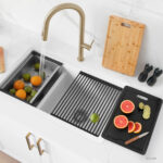Stylish 30'' Waterton Kitchen Sink, product view 2