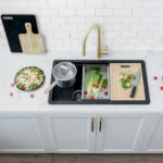 Stylish 32'' Canmore Kitchen Sink, product view 2