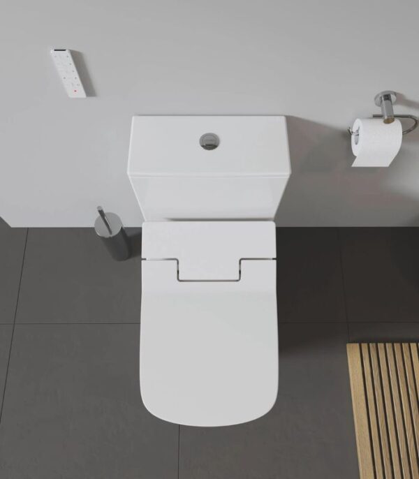 Bain Signature SensoWash Slim Shower White Toilet Seat - Image 4