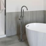 Bain Signature Victoria Freestanding Tub Filler