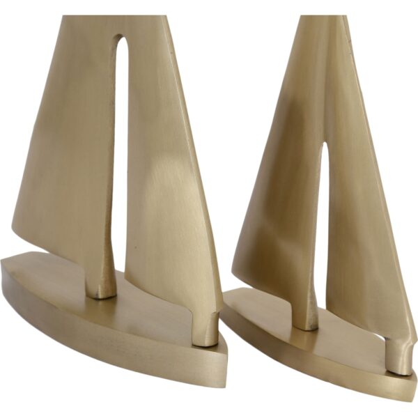Renwil Fable STA706 oval bases and sail detail