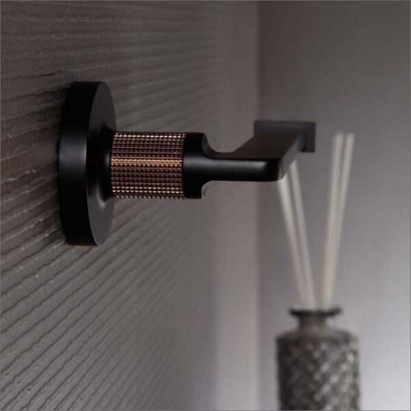 ICO Bath Blaze Toilet Paper Holder