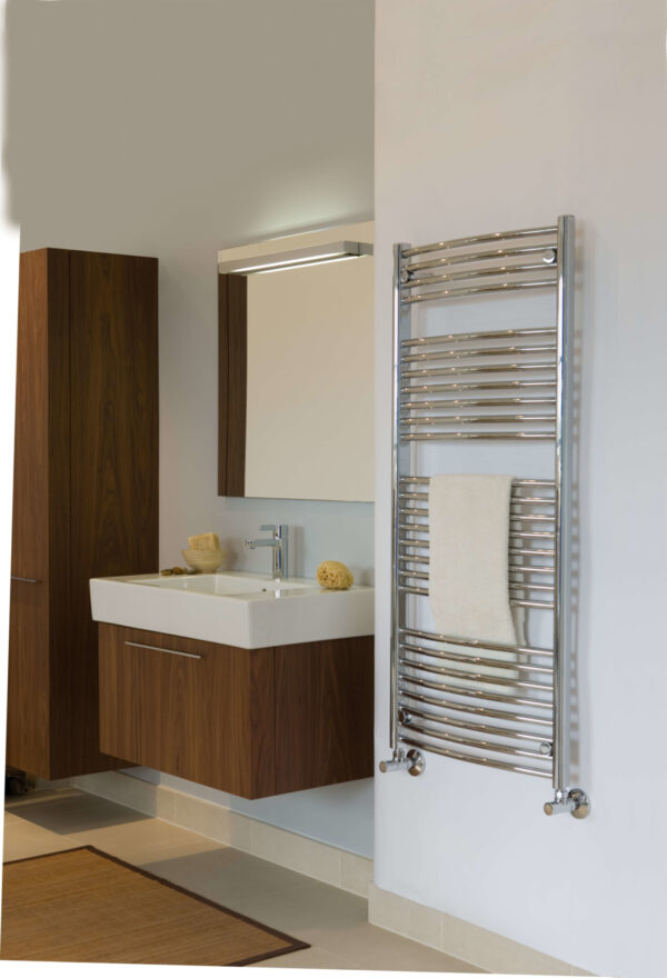 ICO Bath 23.5″x51″ Tuzio Blenheim Towel Warmer