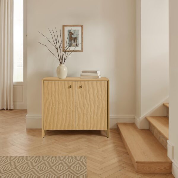 Renwil Aida TA543 cabinet — product view 4