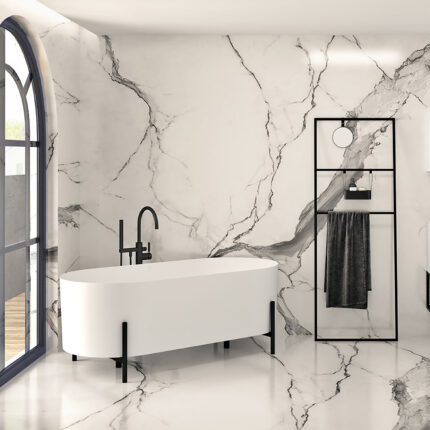 Zitta Otton 65 3/8″ Freestanding Bathtub — Glossy White, Matte Black Accent — view 1